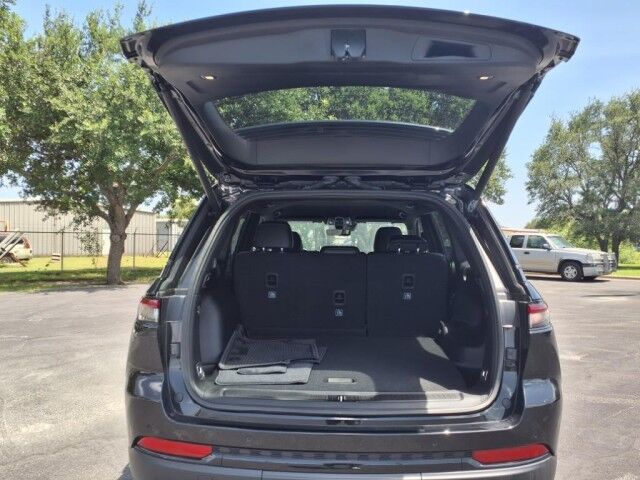 2025 Jeep Grand Cherokee Altitude  TX