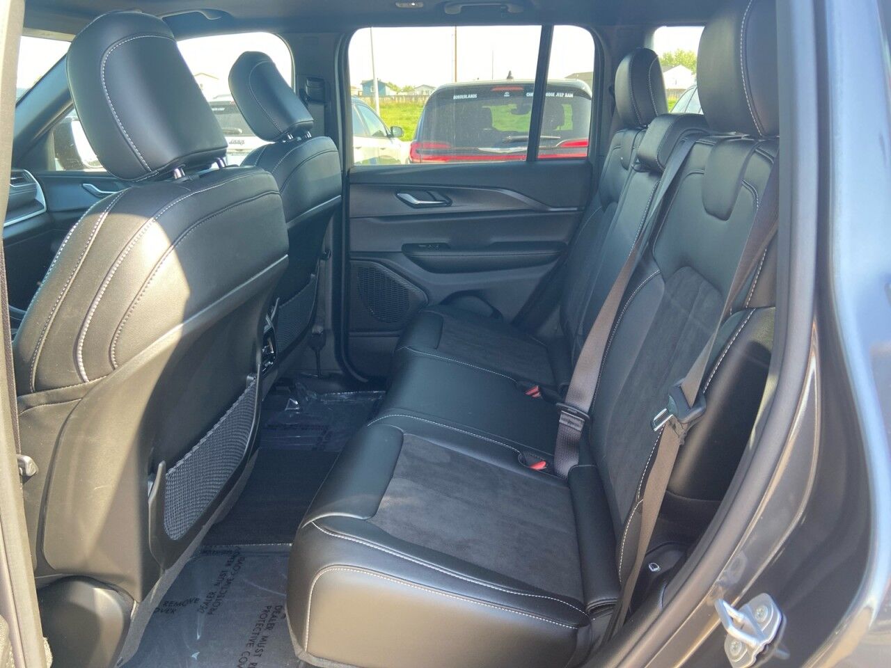 2025 Jeep Grand Cherokee Altitude High Level AB