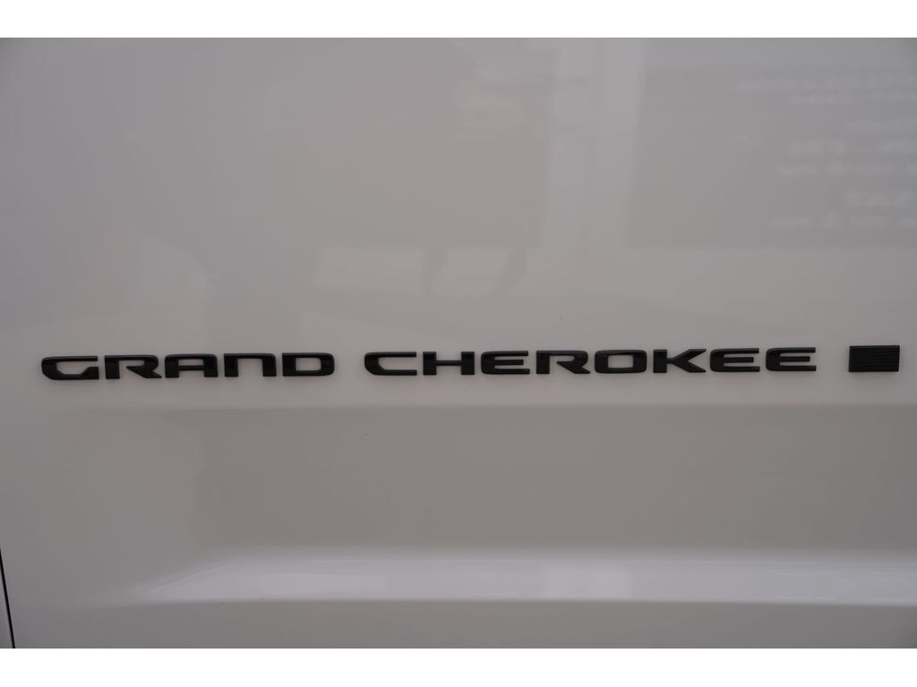 2025 Jeep Grand Cherokee Altitude Huntington UT
