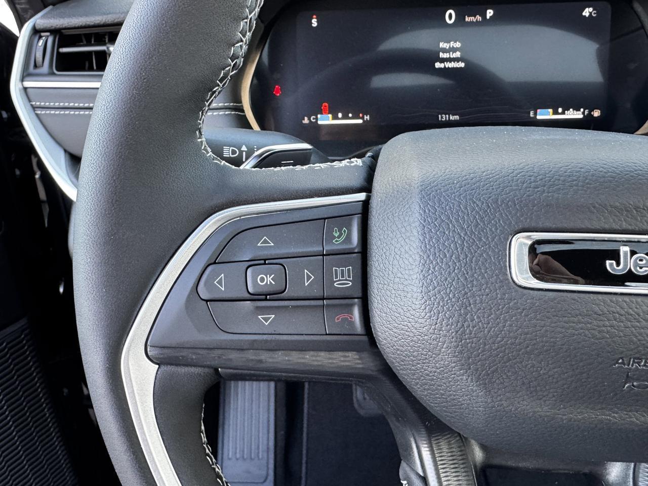 2025 Jeep Grand Cherokee Altitude Laredo 4x4 | V6 | Leather | Sunroof | Heated Seats | 5 Passenger Redwater AB