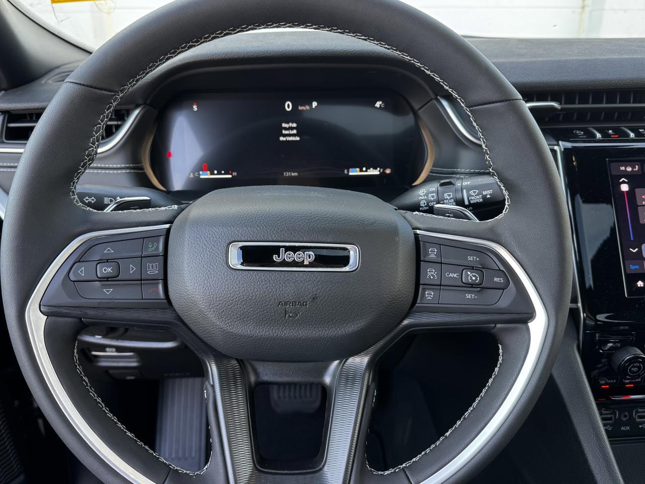 2025 Jeep Grand Cherokee Altitude Laredo 4x4 | V6 | Leather | Sunroof | Heated Seats | 5 Passenger Redwater AB