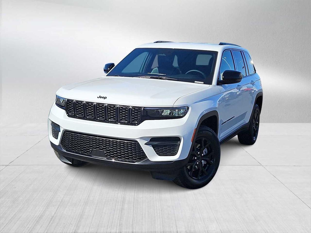 2025 Jeep Grand Cherokee Altitude Irving TX