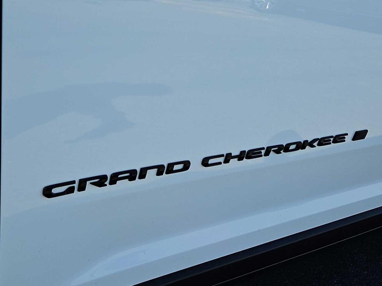 2025 Jeep Grand Cherokee Altitude Irving TX