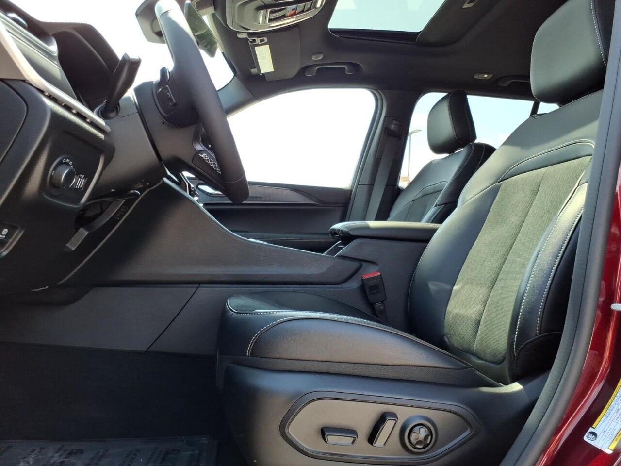 2025 Jeep Grand Cherokee Altitude X Uvalde TX