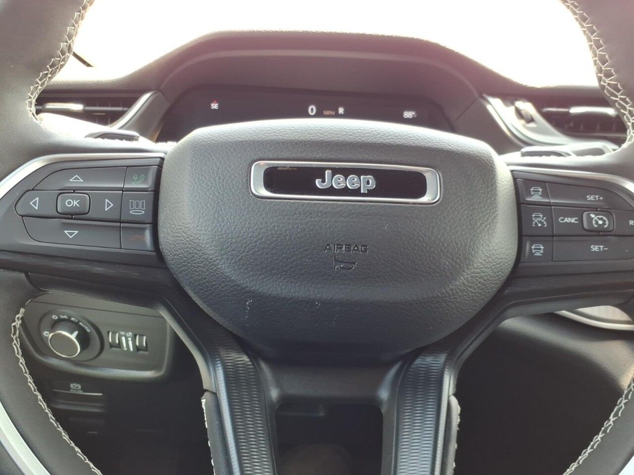 2025 Jeep Grand Cherokee Altitude X Uvalde TX