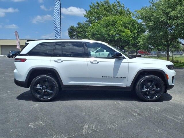 2025 Jeep Grand Cherokee Altitude X  TX