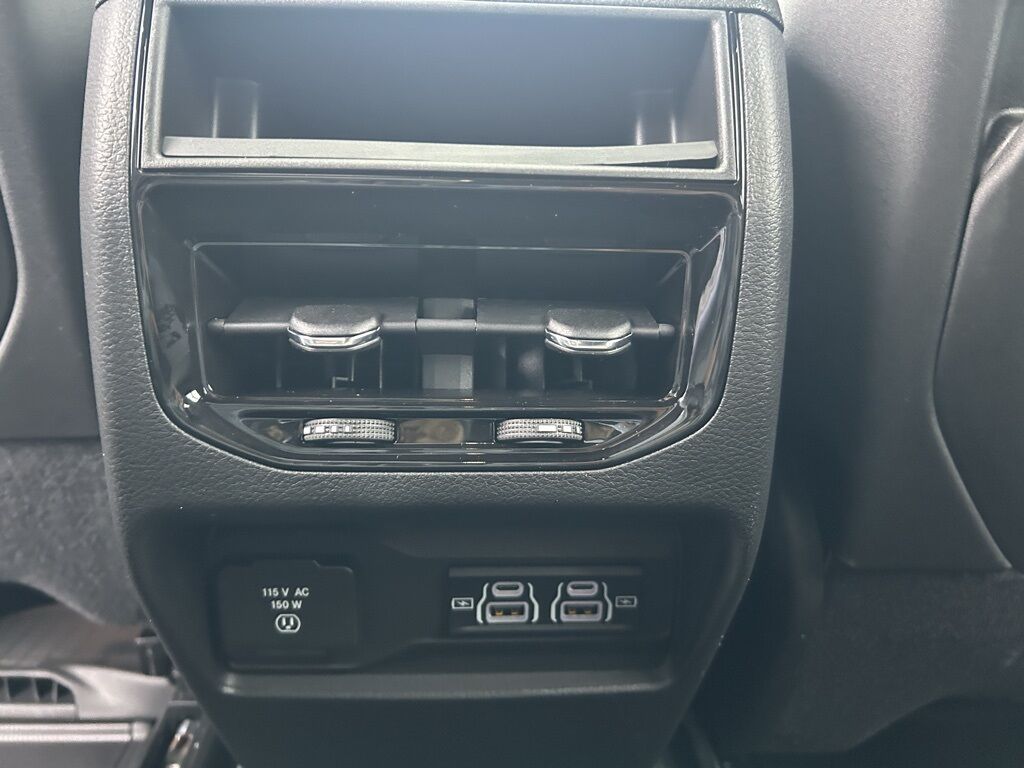 2025 Jeep Grand Cherokee Altitude X Crestwood KY