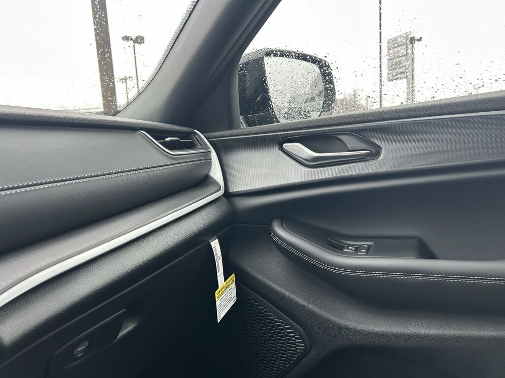 2025 Jeep Grand Cherokee Altitude X Crestwood KY