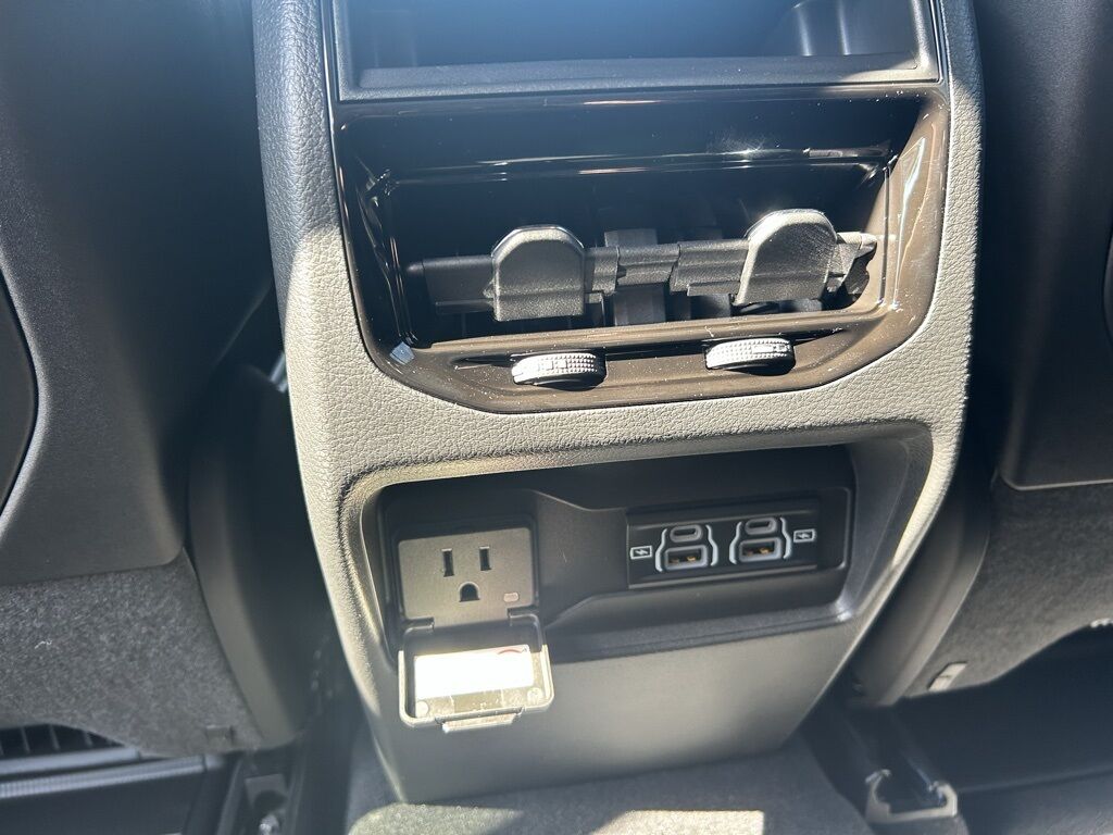 2025 Jeep Grand Cherokee Altitude X Crestwood KY
