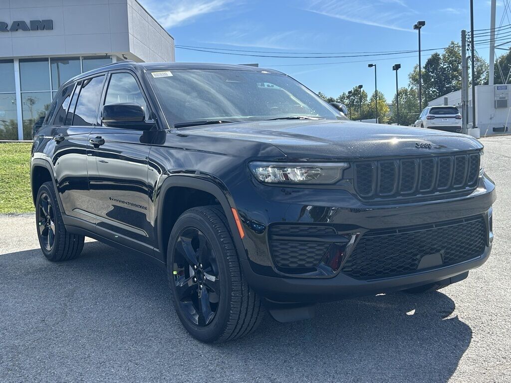 2025 Jeep Grand Cherokee Altitude X Crestwood KY