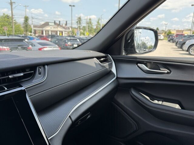 2025 Jeep Grand Cherokee Altitude X Crestwood KY