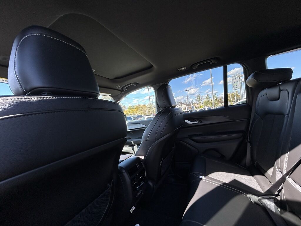 2025 Jeep Grand Cherokee Altitude X Crestwood KY