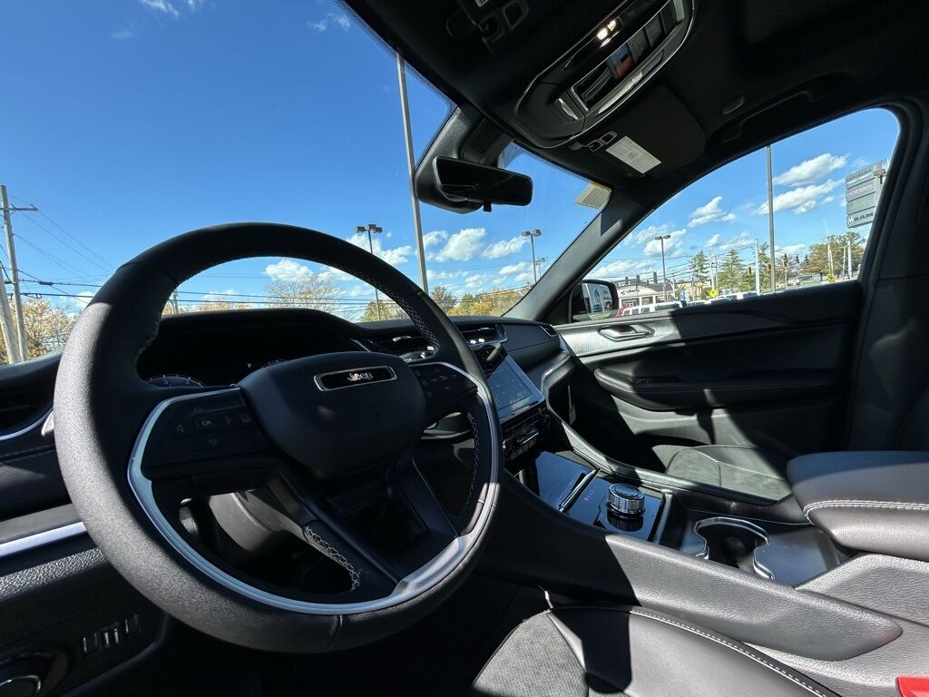 2025 Jeep Grand Cherokee Altitude X Crestwood KY