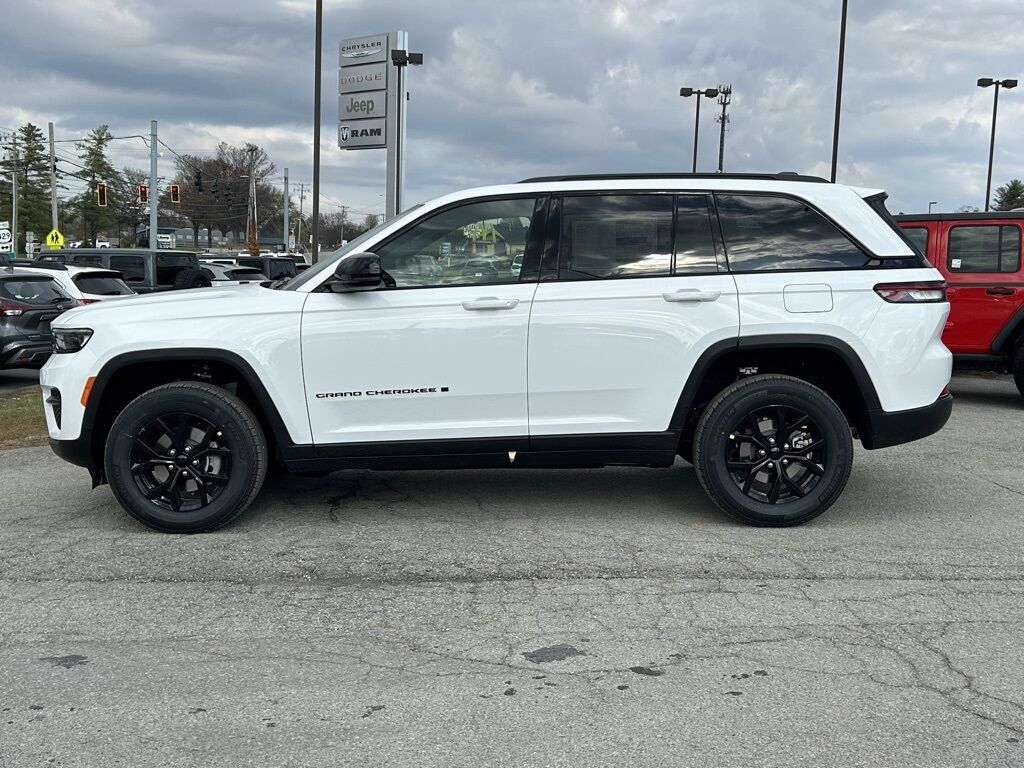 2025 Jeep Grand Cherokee Altitude X Crestwood KY
