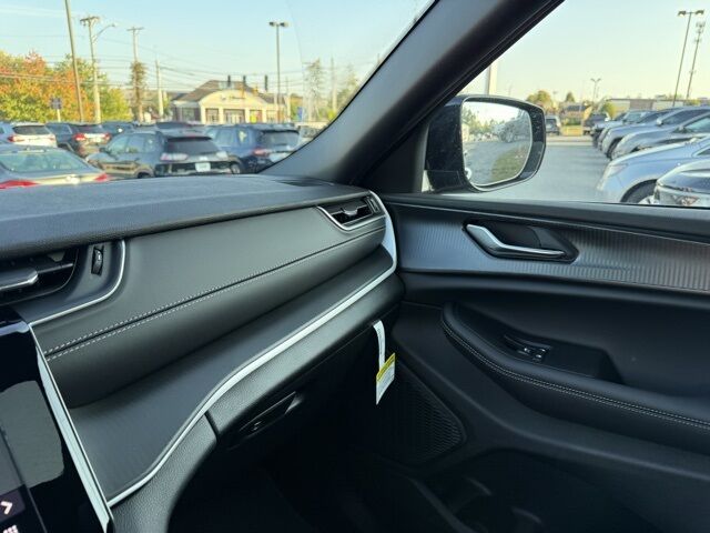 2025 Jeep Grand Cherokee Altitude X Crestwood KY