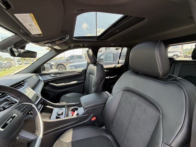 2025 Jeep Grand Cherokee Altitude X Crestwood KY