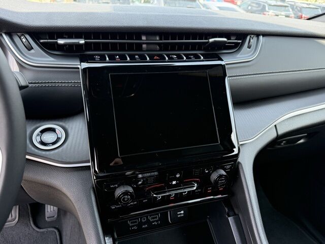 2025 Jeep Grand Cherokee Altitude X Crestwood KY
