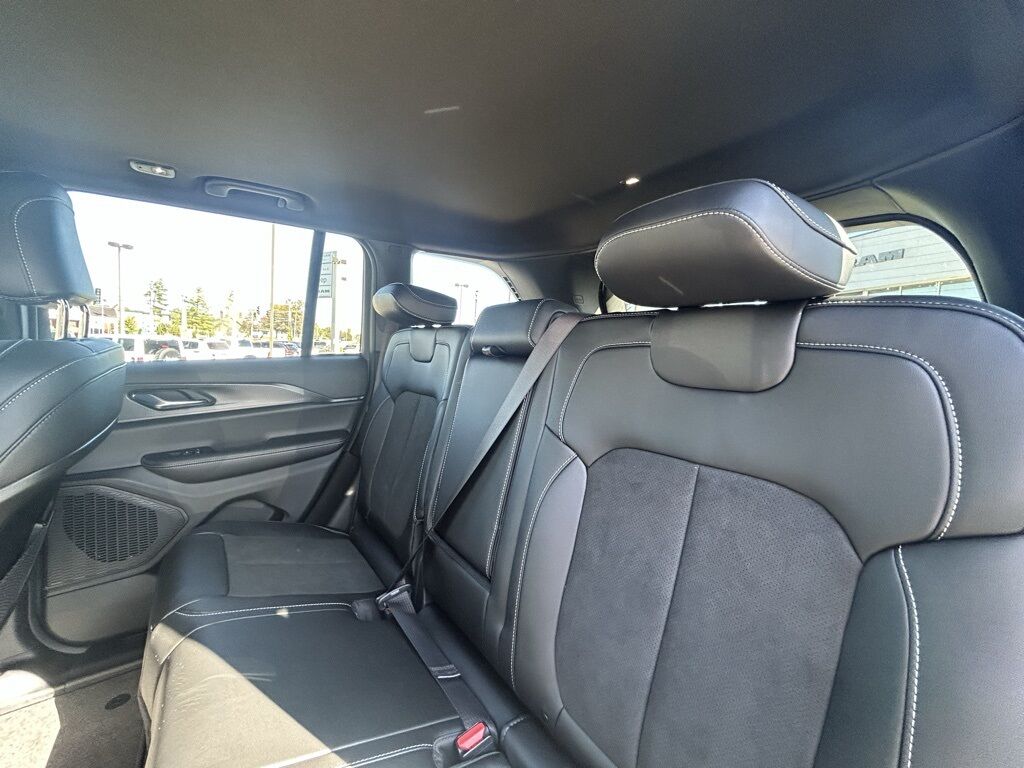 2025 Jeep Grand Cherokee Altitude X Crestwood KY