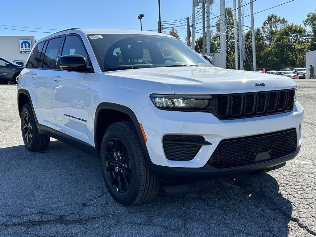 2025 Jeep Grand Cherokee Altitude X Crestwood KY