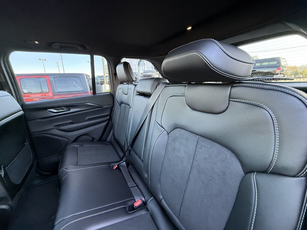 2025 Jeep Grand Cherokee Altitude X Crestwood KY