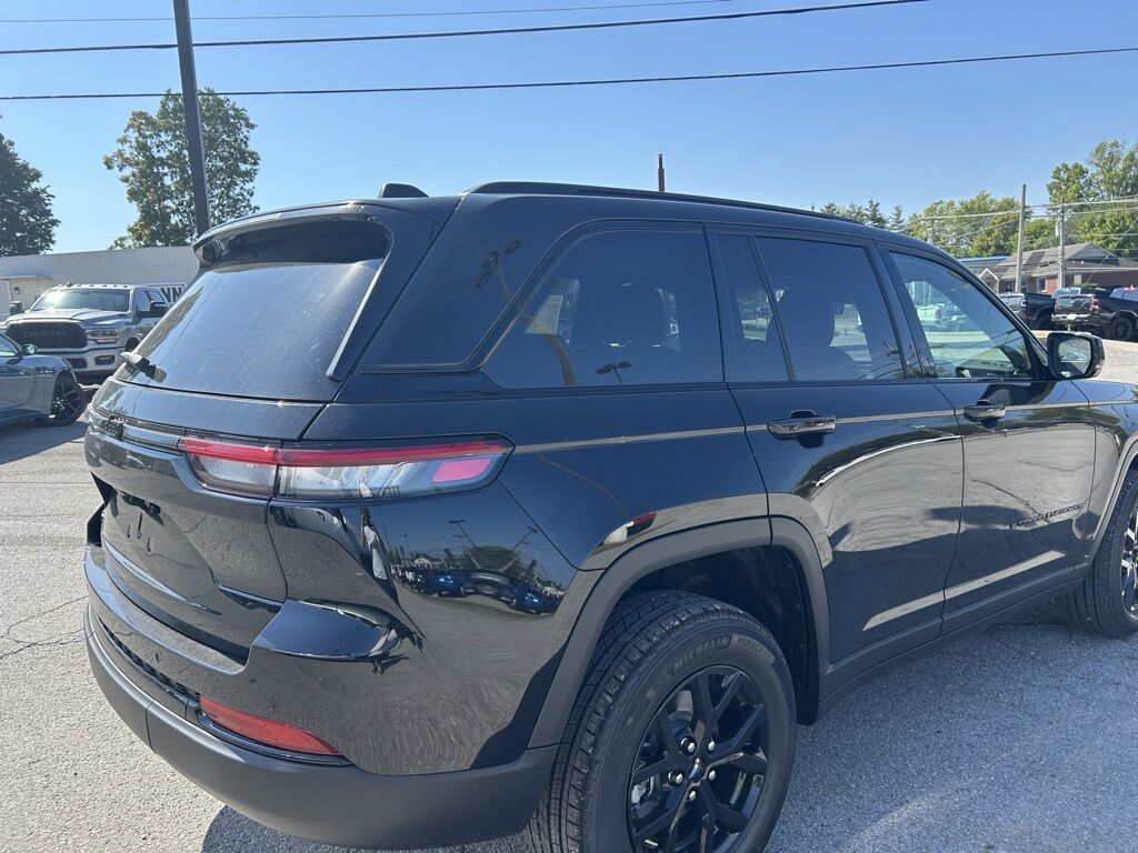 2025 Jeep Grand Cherokee Altitude X Crestwood KY