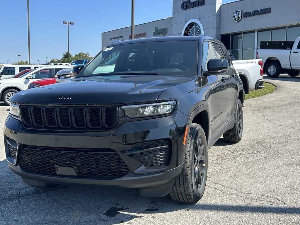 2025 Jeep Grand Cherokee Altitude X Crestwood KY