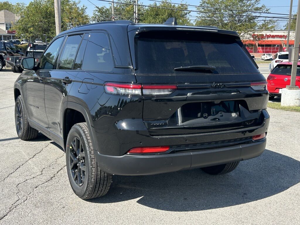 2025 Jeep Grand Cherokee Altitude X Crestwood KY