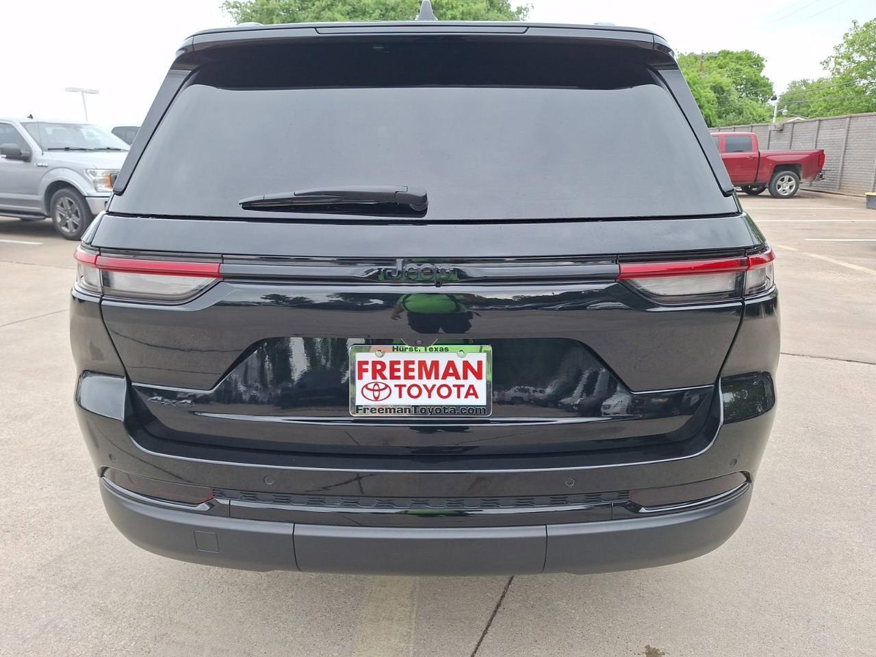 2025 Jeep Grand Cherokee Altitude X Hurst TX