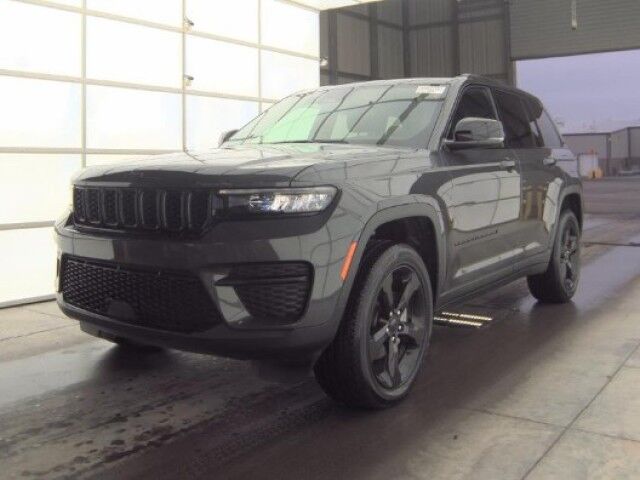 2025 Jeep Grand Cherokee Altitude X