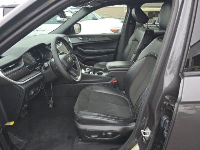 2025 Jeep Grand Cherokee Altitude X Marshfield MA