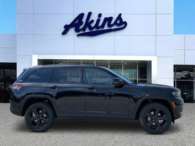 2025 Jeep Grand Cherokee Altitude X Appleton WI