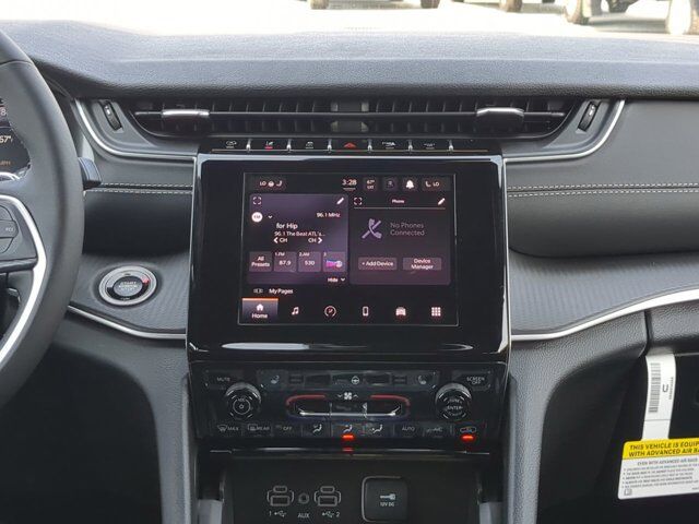 2025 Jeep Grand Cherokee Altitude X Appleton WI