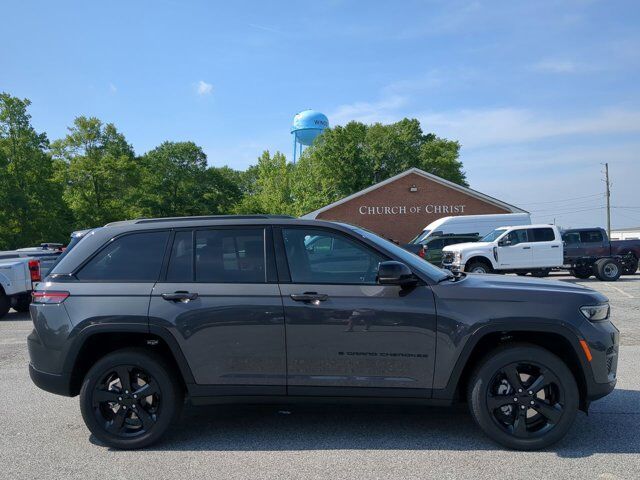 2025 Jeep Grand Cherokee Altitude X Appleton WI