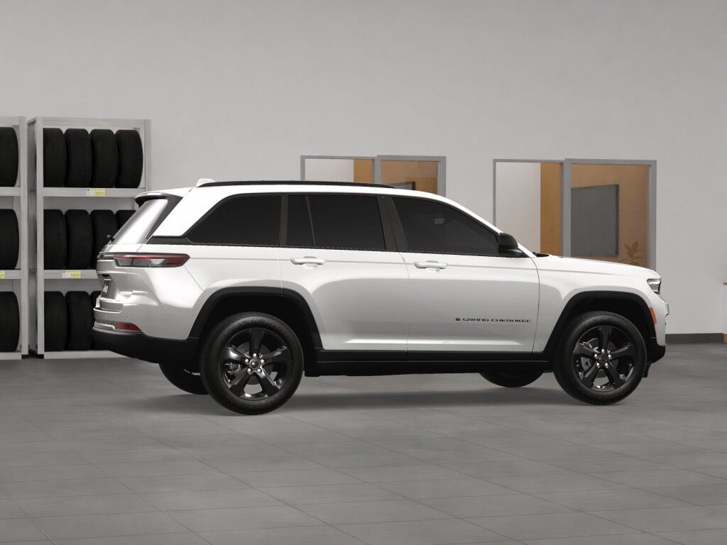 2025 Jeep Grand Cherokee Altitude X Owego NY