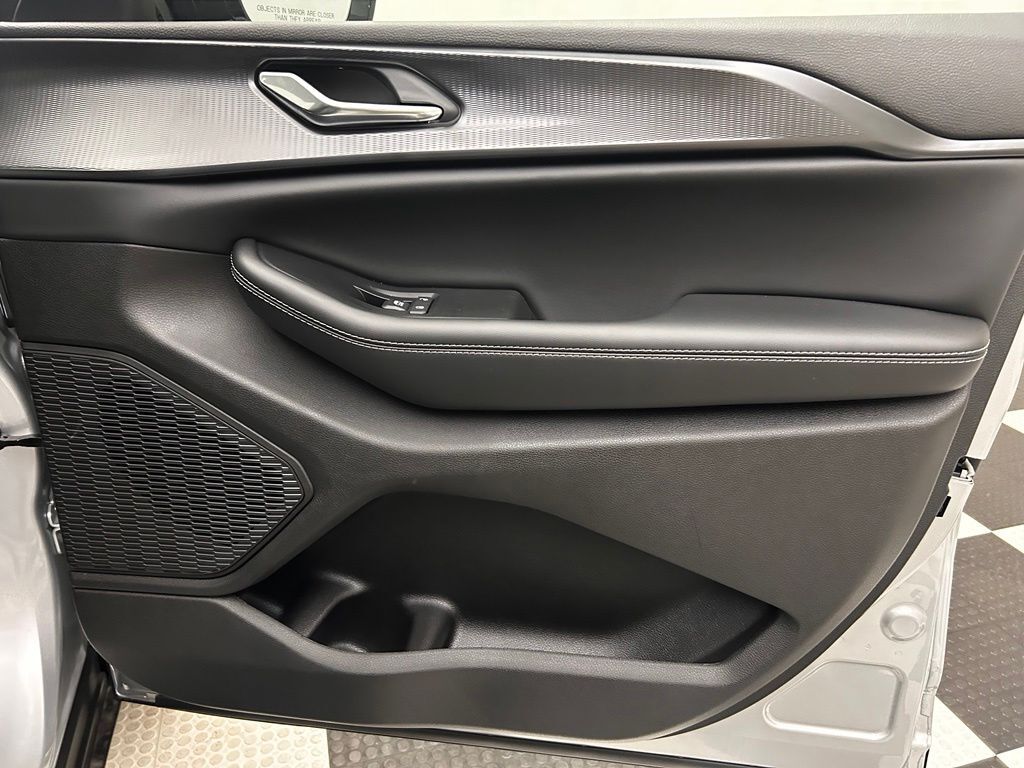 2025 Jeep Grand Cherokee Altitude X Portland OR