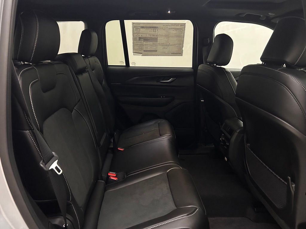 2025 Jeep Grand Cherokee Altitude X Portland OR
