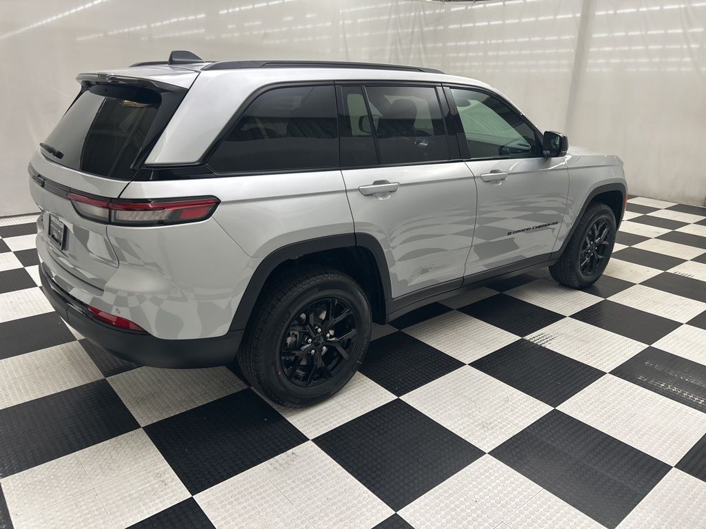 2025 Jeep Grand Cherokee Altitude X Portland OR