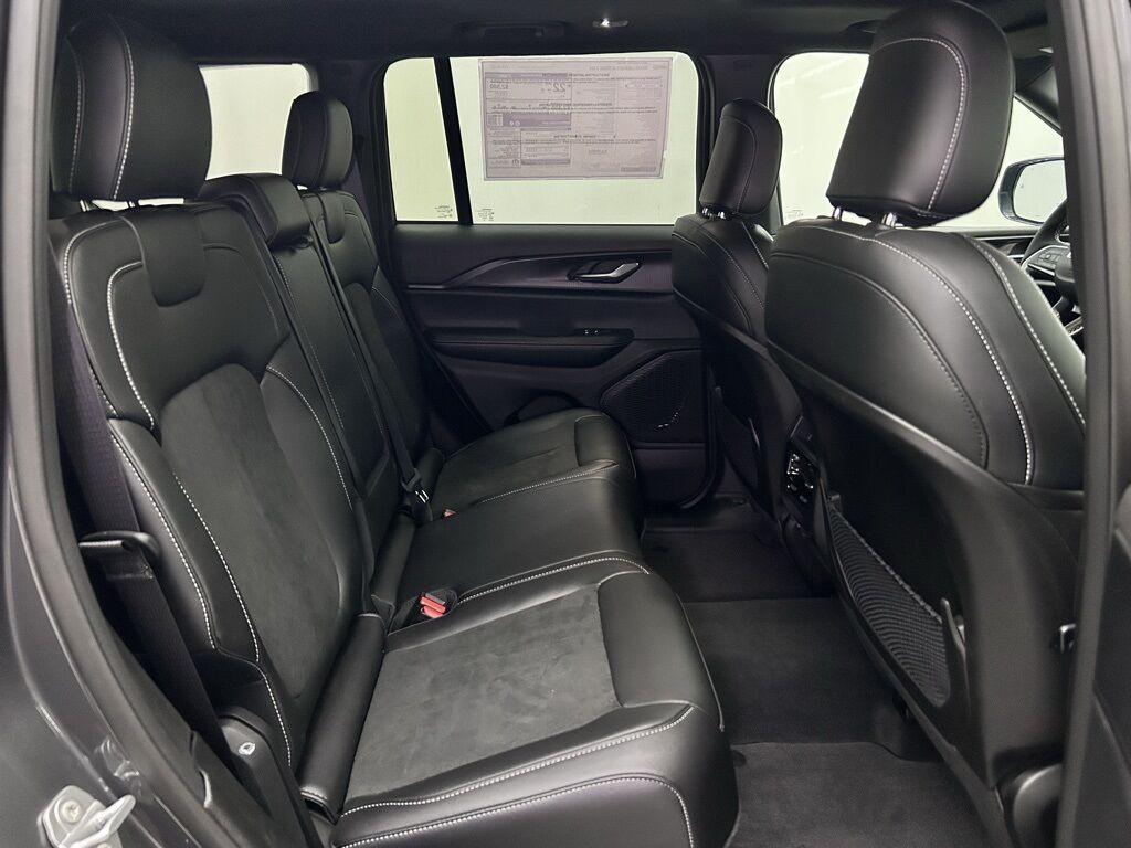 2025 Jeep Grand Cherokee Altitude X Portland OR