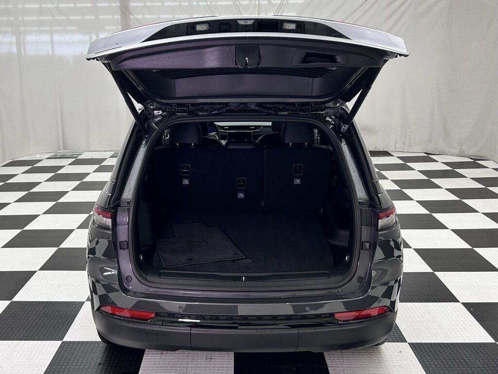 2025 Jeep Grand Cherokee Altitude X Portland OR