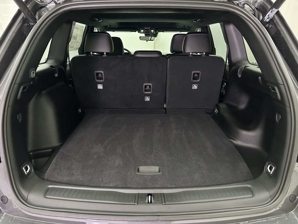 2025 Jeep Grand Cherokee Altitude X Portland OR