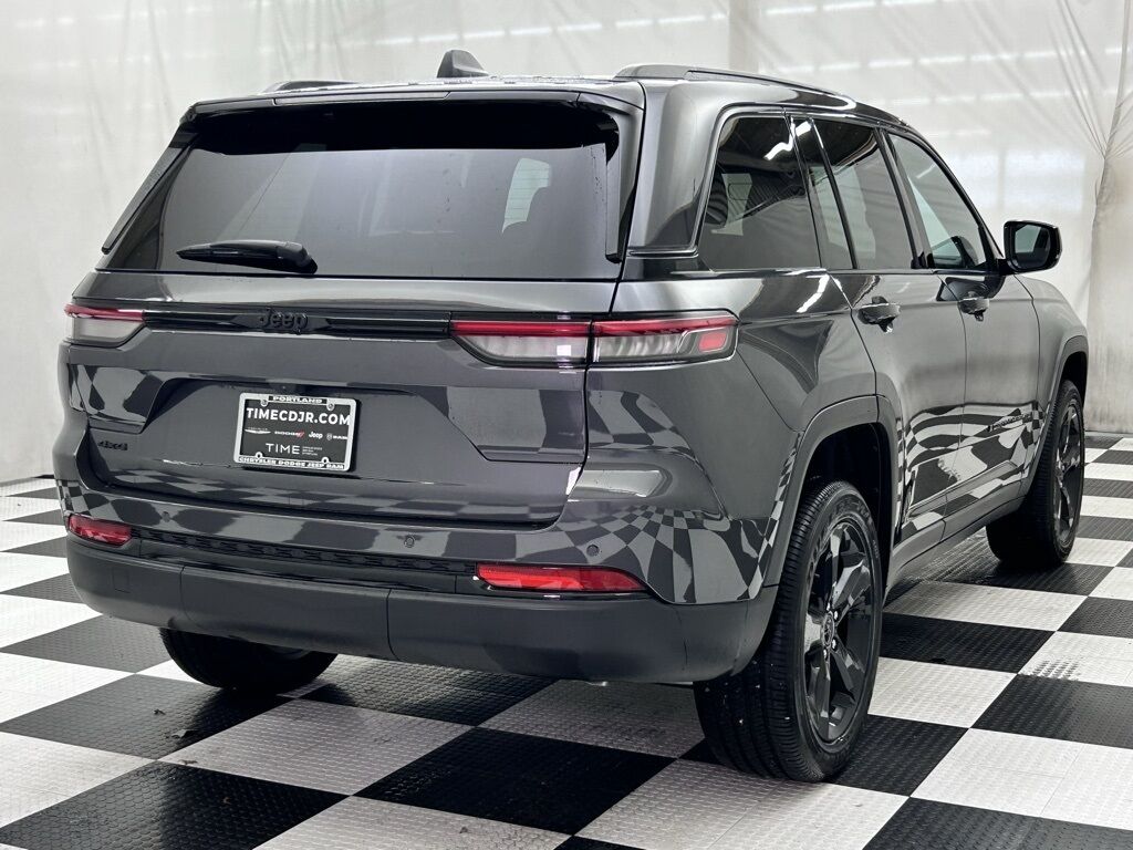 2025 Jeep Grand Cherokee Altitude X Portland OR