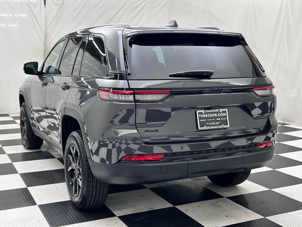 2025 Jeep Grand Cherokee Altitude X Portland OR