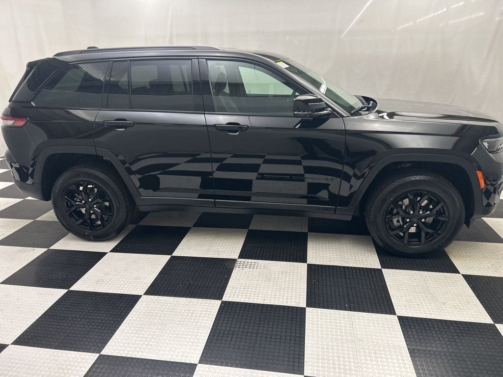 2025 Jeep Grand Cherokee Altitude X Portland OR