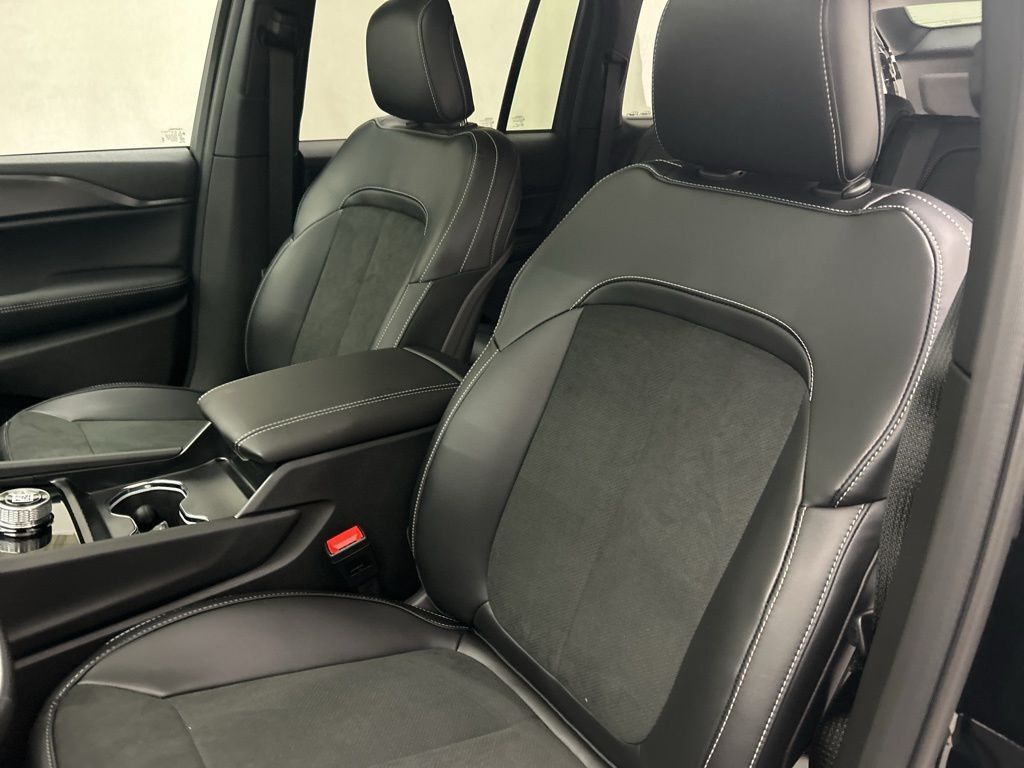 2025 Jeep Grand Cherokee Altitude X Portland OR