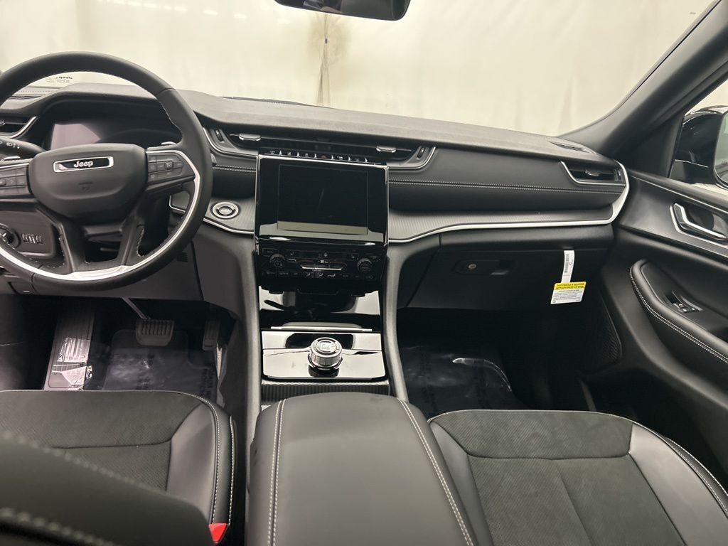 2025 Jeep Grand Cherokee Altitude X Portland OR