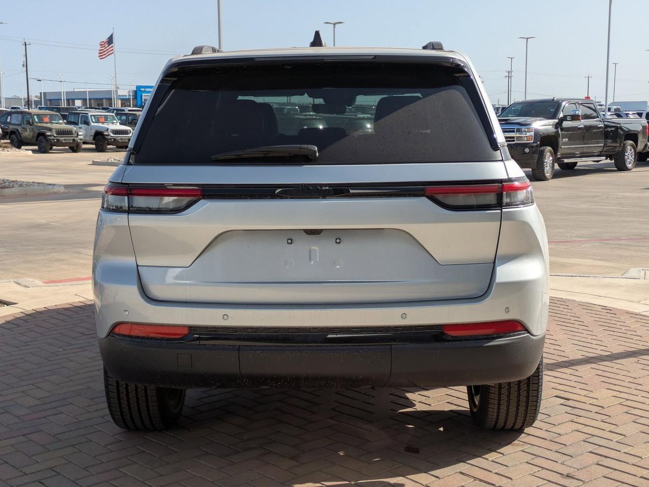 2025 Jeep Grand Cherokee Altitude X Castroville TX