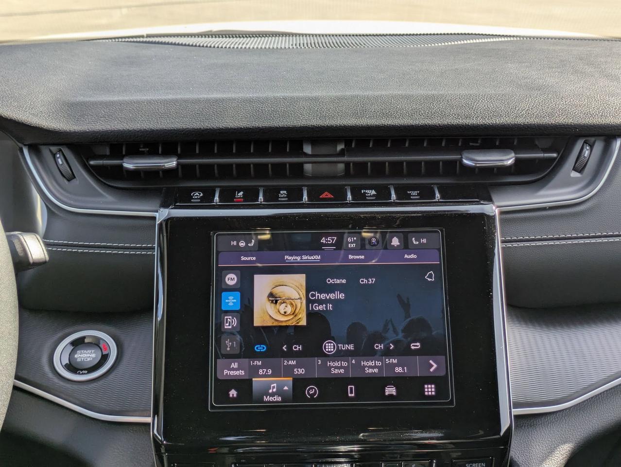 2025 Jeep Grand Cherokee Altitude X Castroville TX