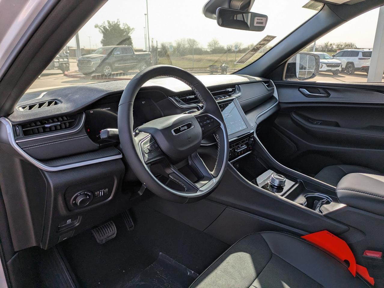 2025 Jeep Grand Cherokee Altitude X Castroville TX