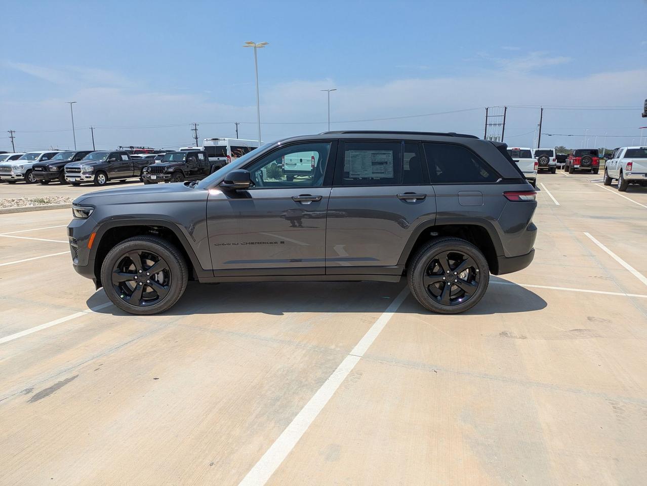 2025 Jeep Grand Cherokee Altitude X Castroville TX
