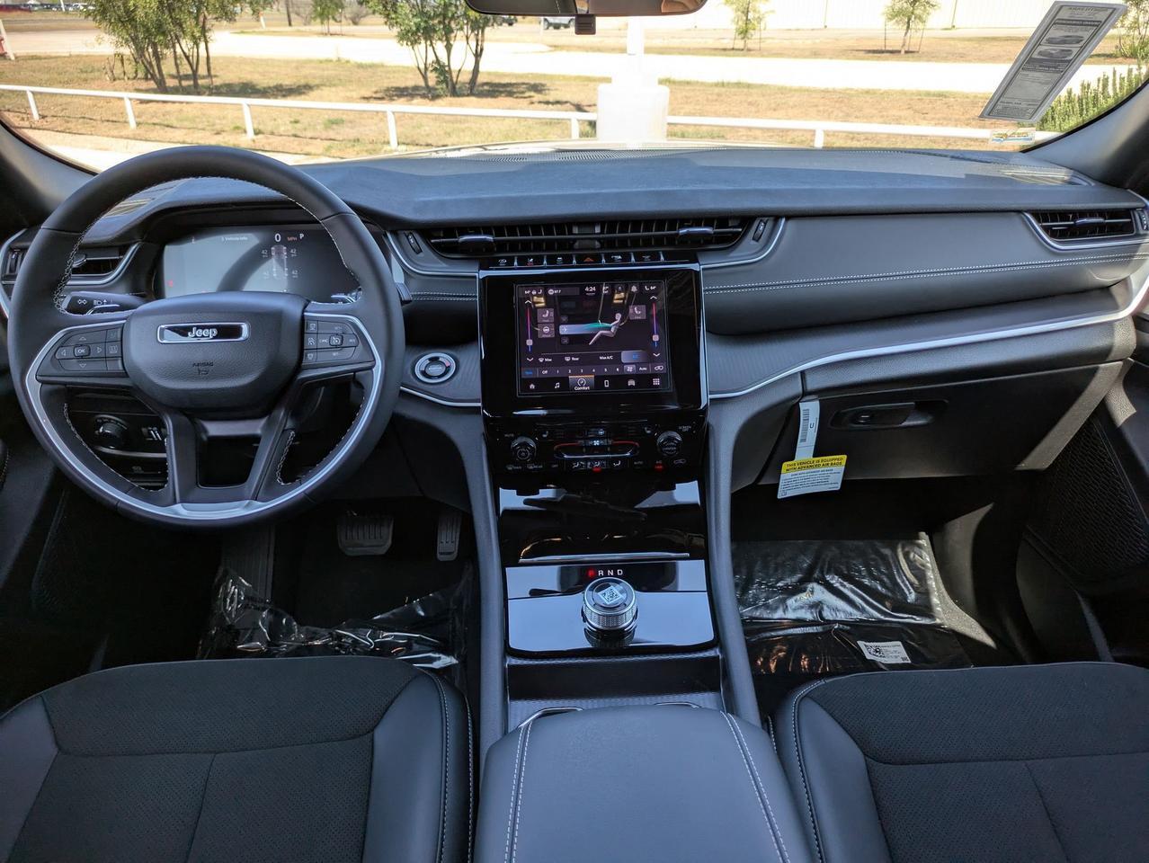 2025 Jeep Grand Cherokee Altitude X Castroville TX